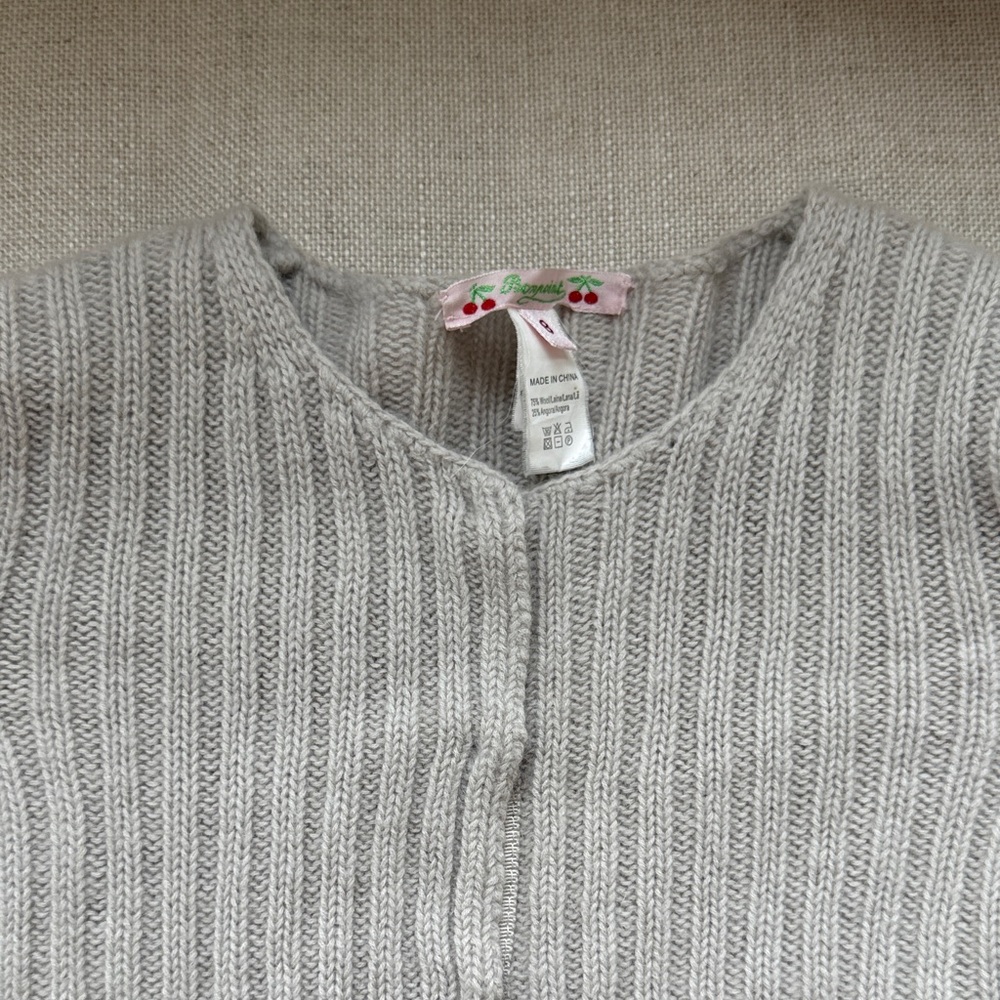 Light Gray Ribbed Knit Girls Cardigan - Picture 5 of 9
